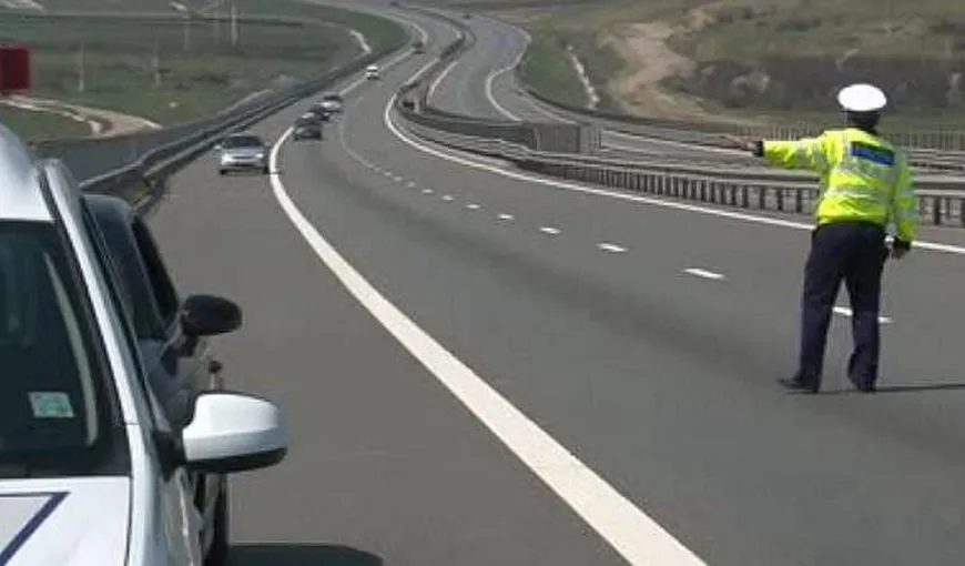 Şofer vitezoman depistat de poliţişti cu 214 kilometri la oră, pe A1 Deva-Nădlac