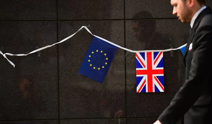 Brexit. Moody’s a retrogradat ratingul suveran al Marii Britanii la ‘negativ’