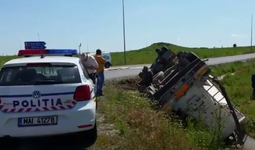 Accident spectaculos, şoferul a scăpat miraculos VIDEO