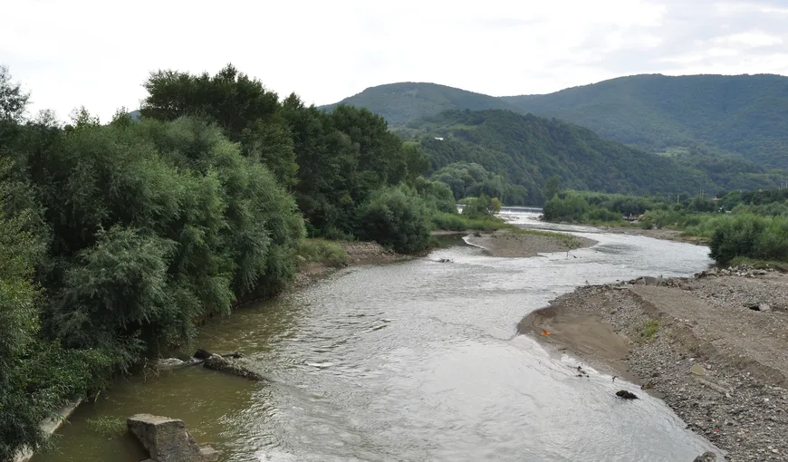 Cadavrul unui bărbat, găsit pe cursul râului Arieş