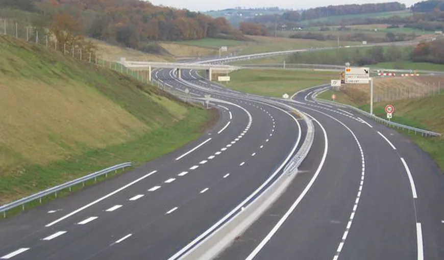 Cioloş: Autostrada Piteşti – Sibiu rămâne printre priorităţile Guvernului. Avem şi finanţare