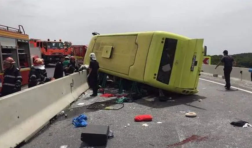 Ipoteză ŞOCANTĂ: Şoferii autocarului răsturnat ar fi băut bere la popas
