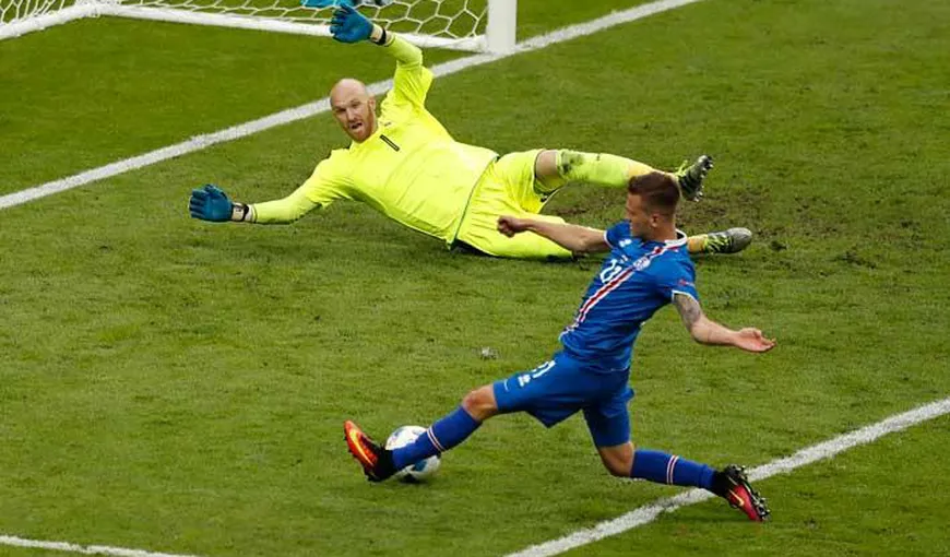 EURO 2016 VIRAL. Cum s-a manifestat comentatorul isladez după golul calificării marcat la ultima fază VIDEO