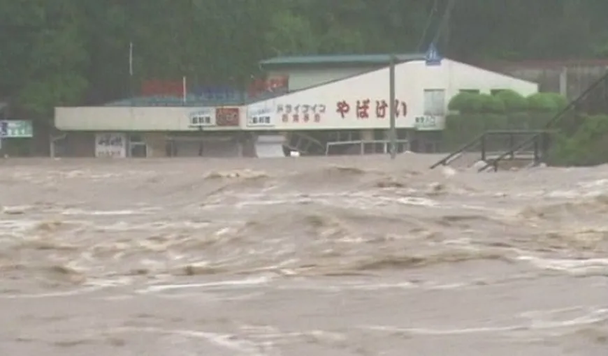 Inundaţiile fac ravagii şi în Japonia: Patru persoane au murit, iar alte două sunt date dispărute