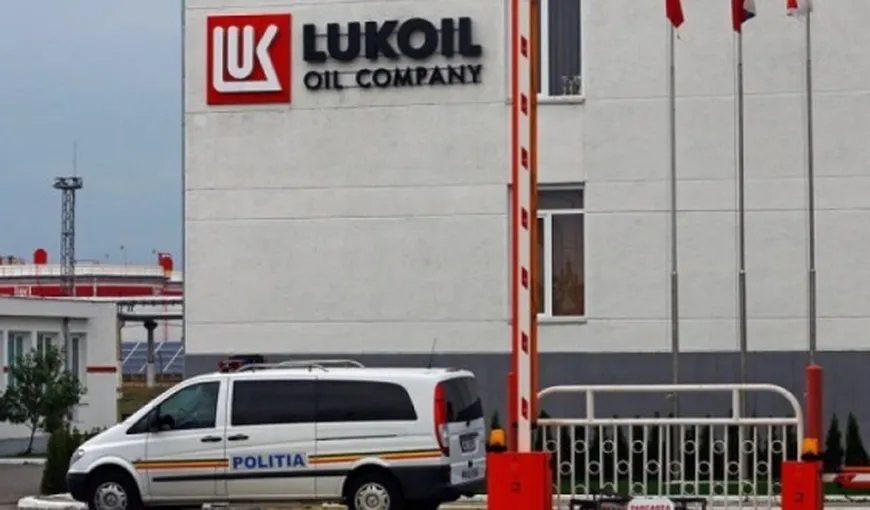 Lukoil vrea să vândă rafinăriile din Europa, inclusiv din România