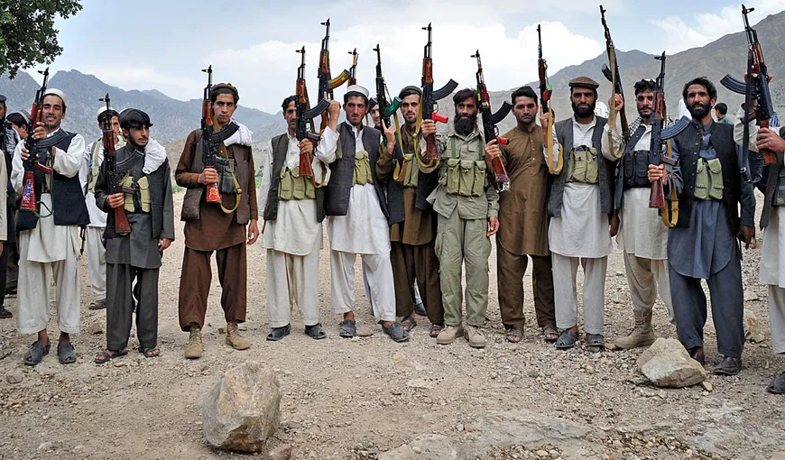 SRI, despre afganul declarat indezirabil: A făcut parte dintr-o organizaţie TERORISTĂ