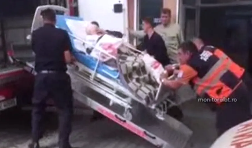 Un bărbat de 150 de kilograme a fost EXTERNAT cu tot cu pat, la Botoşani