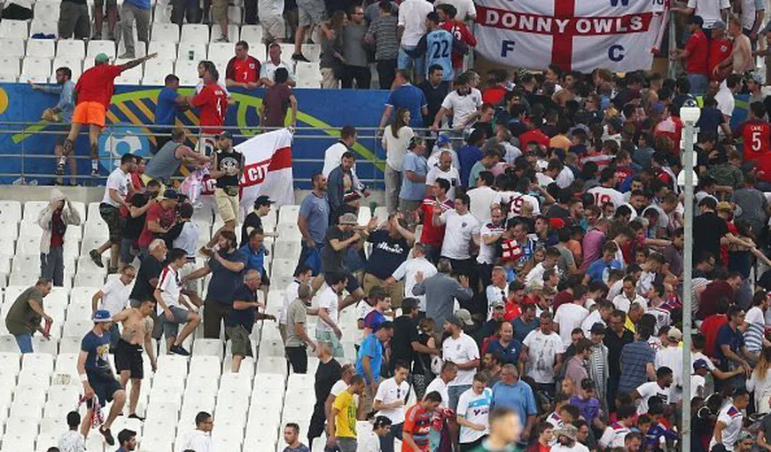 Rusia, sancţionată după incidentele de la meciul cu Anglia. Ultim avertisment şi amendă uriaşă