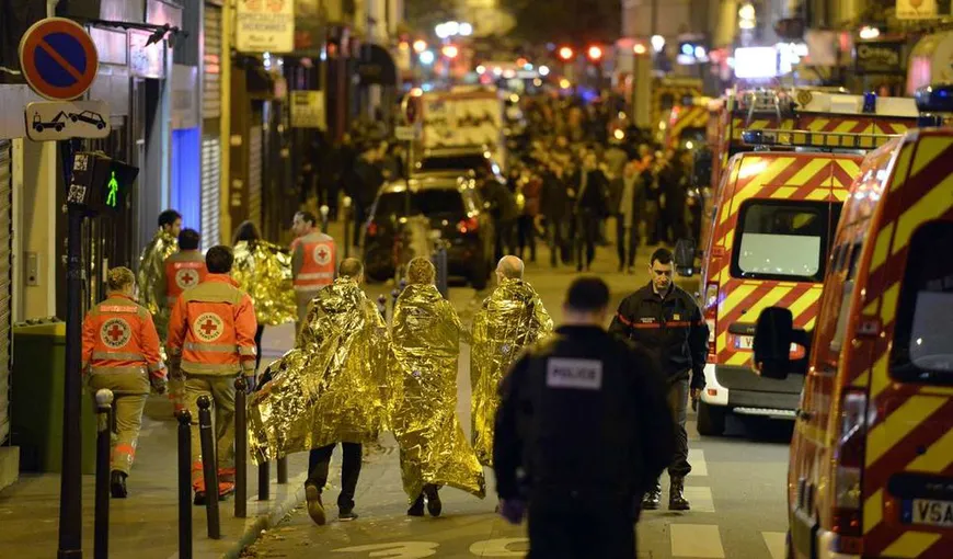 Groază şi teroare, în apropierea stadionului Stade de France. Poliţia franceză a detonat o maşină suspectă