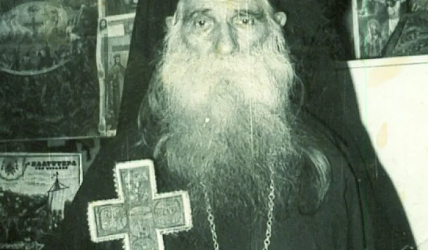 Părintele Elefterie, preotul vândut ca Iisus pe arginţi, sfântul de la Mănăstirea Dervent