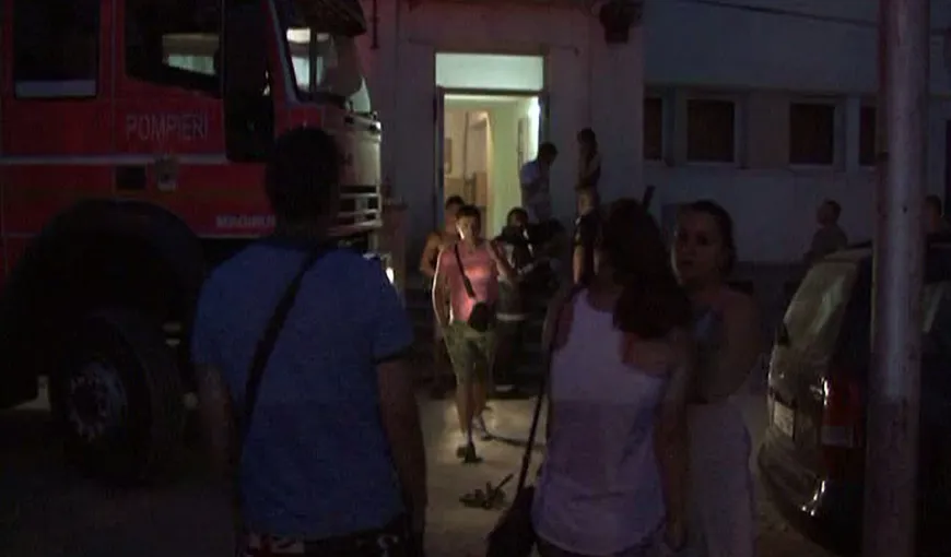 Incendiu într-un apartament din Constanţa. Un bloc întreg a fost evacuat