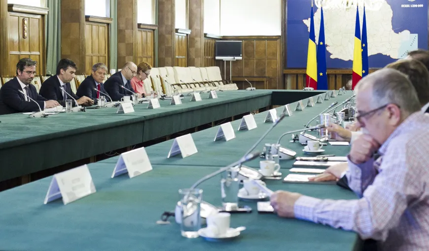 Cioloş a discutat cu europarlamentarii despre consecinţele Brexit şi priorităţile României în UE