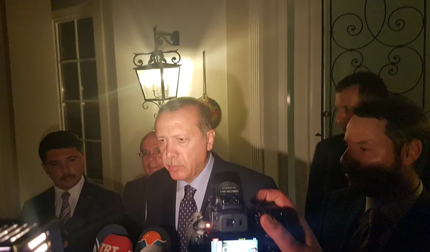 Turcia: Avionul lui Erdogan a fost hărţuit de avioane de vânătoare ale puciştilor