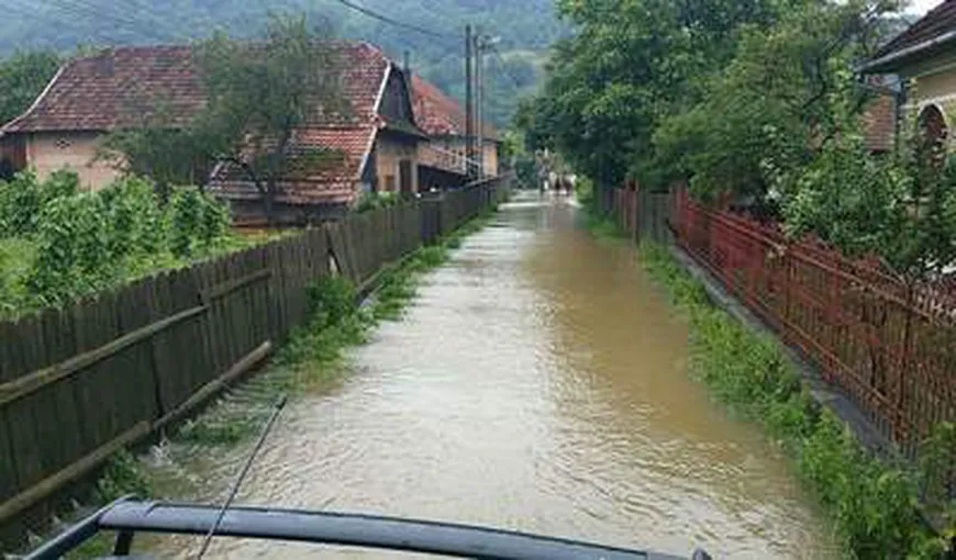 Cod galben de inundaţii pentru râuri mici din judeţele Braşov, Sibiu, Covasna şi Maramureş