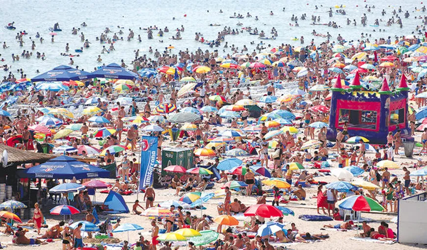 RECORD de turişti în acest weekend pe litoral! Ce STAŢIUNI preferă românii