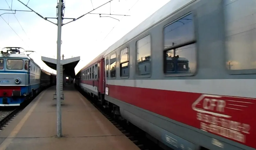 Un bărbat a fost găsit spânzurat într-un tren în Gara de Vest din Ploieşti