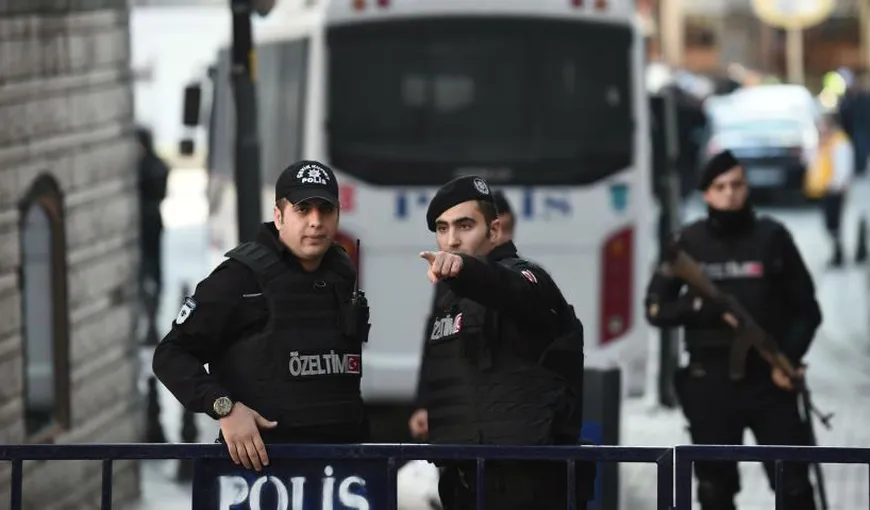 Mandate de arestare pentru 42 de jurnalişti, în Turcia