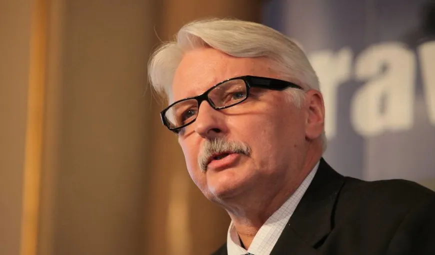 Şeful diplomaţiei poloneze critică deciziile UE în criza migranţilor