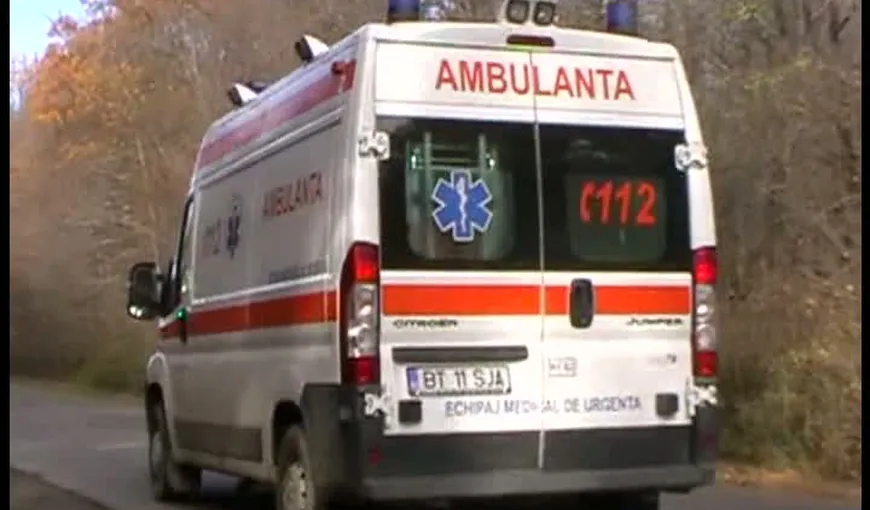 TRAGEDIE în Prahova. Un copil, în stare gravă la spital după ce s-a electrocutat pe un tren