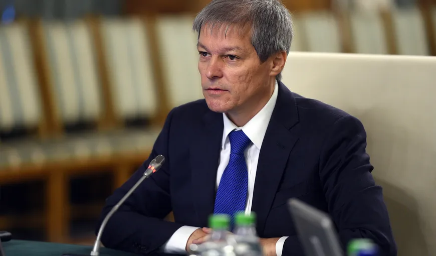 Dacian Cioloş: Moştenirea lăsată de eroii Războiului pentru Întregire trebuie păstrată, îngrijită şi respectată de urmaşi