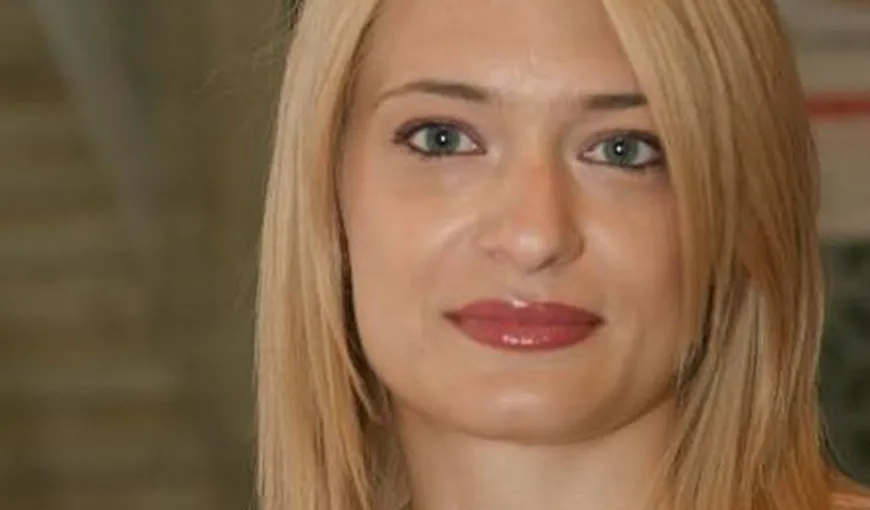 Delia Popescu a depus jurământul de învestitură în funcţia de ministru al Comunicaţiilor