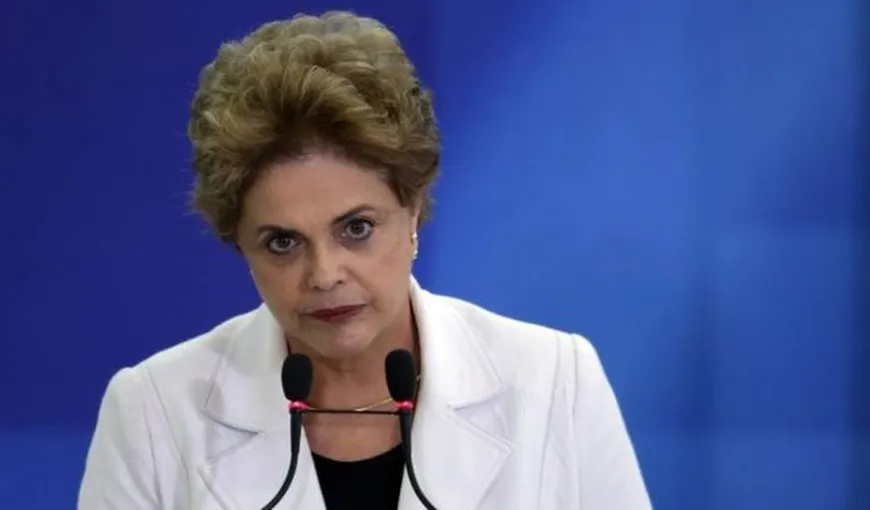 Brazilia: Dilma Rousseff nu scapă de procedura de destituire din funcţia de preşedinte al ţării