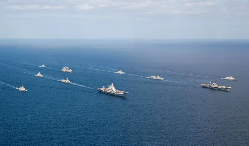Nave ruseşti în mările Neagră şi Caspică. O bază militară RUSĂ, plasată în STARE MAXIMĂ de luptă