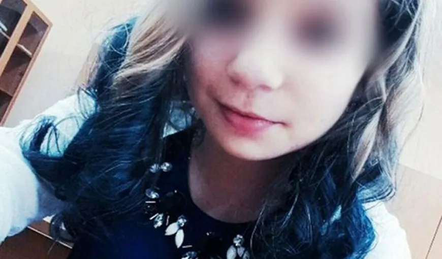 O tânără de 14 ani a murit în timp ce făcea baie, din cauza unui „obicei modern”