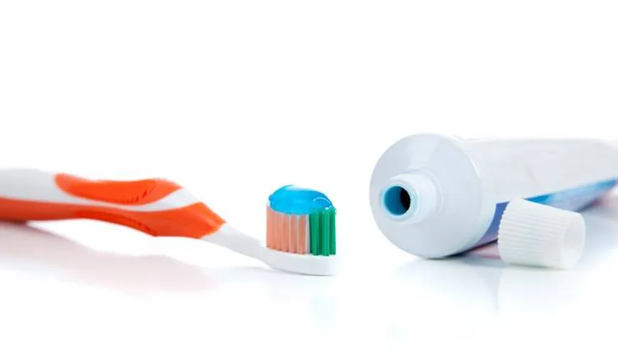 Utilizări surprinzătoare ale pastei de dinţi în gospodărie