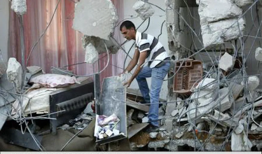 Un mort şi 22 de răniţi după prăbuşirea unui bloc de patru etaje peste o cafenea la Casablanca