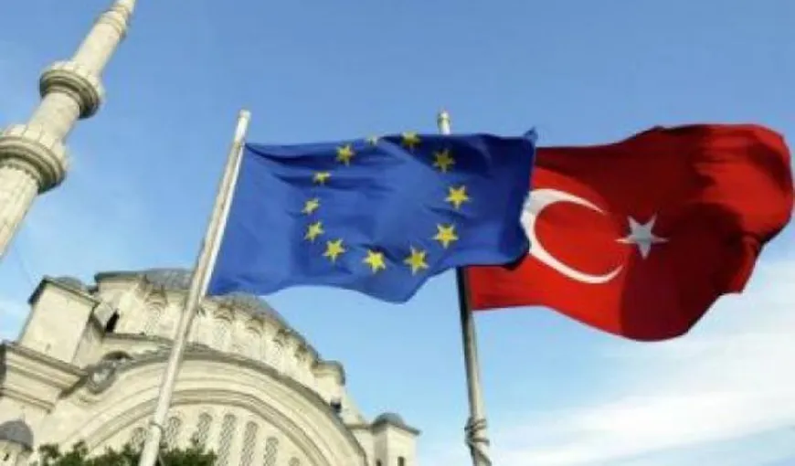 Ankara cere Uniunii Europene o dată fermă pentru liberalizarea regimului de vize în cazul cetăţenilor turci