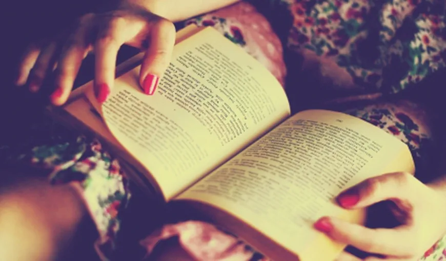 O nouă tehnologie ne poate ajuta să „citim” fără să deschidem cărţile