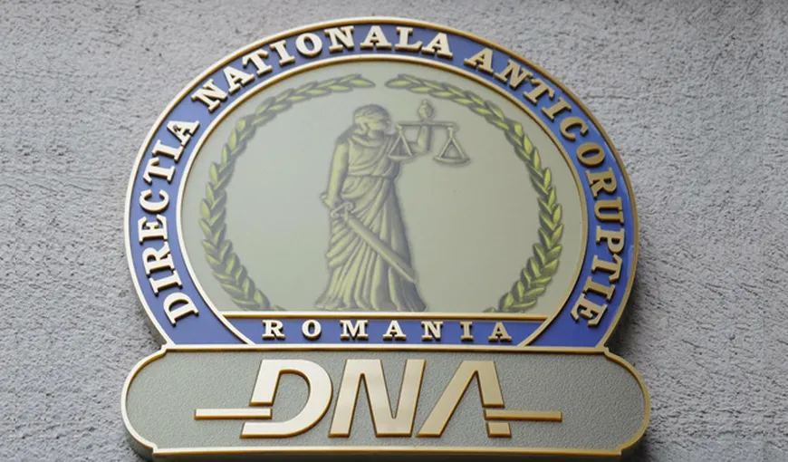 Un bărbat din Bucureşti a intrat înarmat cu un pistol şi trei cuţite în sediul DNA Ploieşti