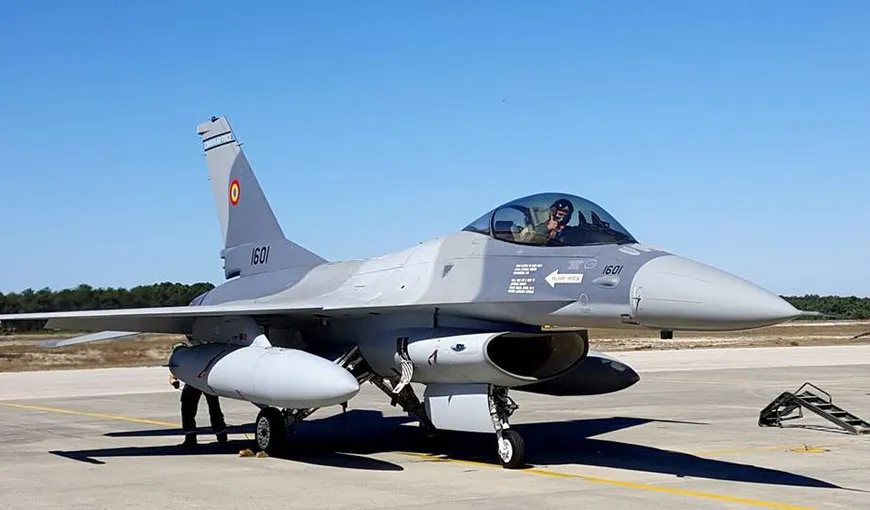 Mihnea Motoc: Achiziţia avionelor F-16, o investiţie majoră în creşterea capacităţii de apărare a României