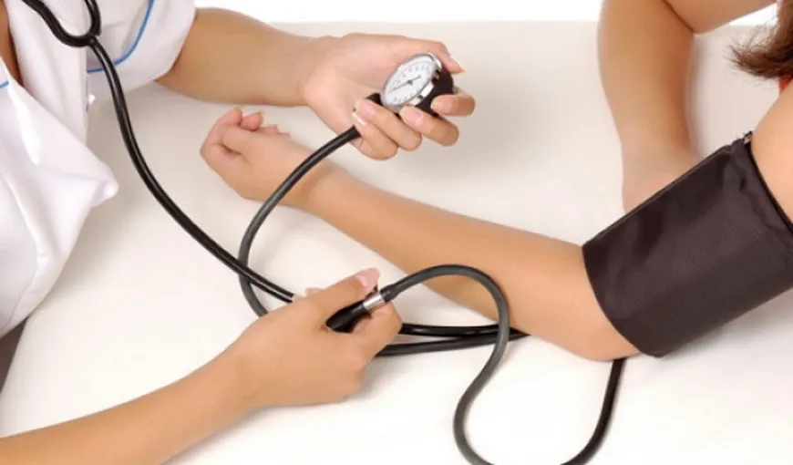 Aproape jumătate din populaţia adultă a României suferă de hipertensiune arterială