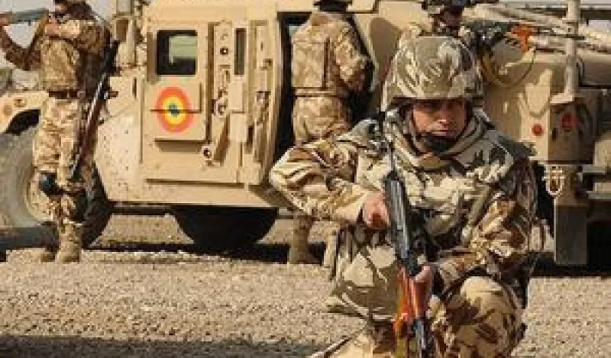 Evoluţia stării de sănătate a celor patru militari răniţi în Afganistan este favorabilă