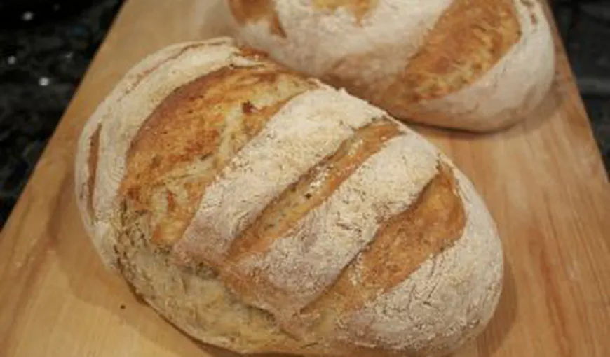 Reţete de weekend: Adu mirosul de pâine caldă în casa ta cu 12 reţete simple!