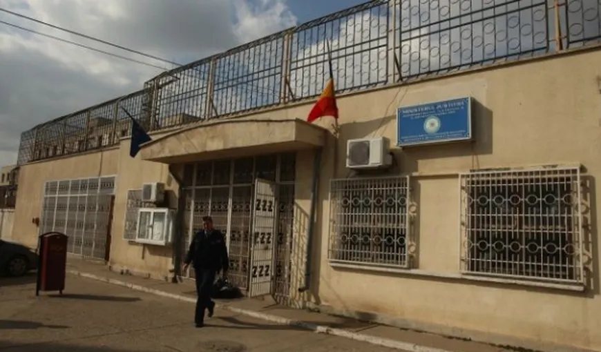Un deţinut, aflat în arest preventiv la Rahova, găsit spânzurat