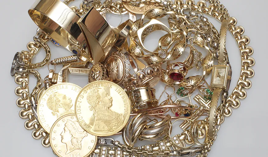 Fiscul a scos la vânzare zeci de kilograme de bijuterii din aur şi argint