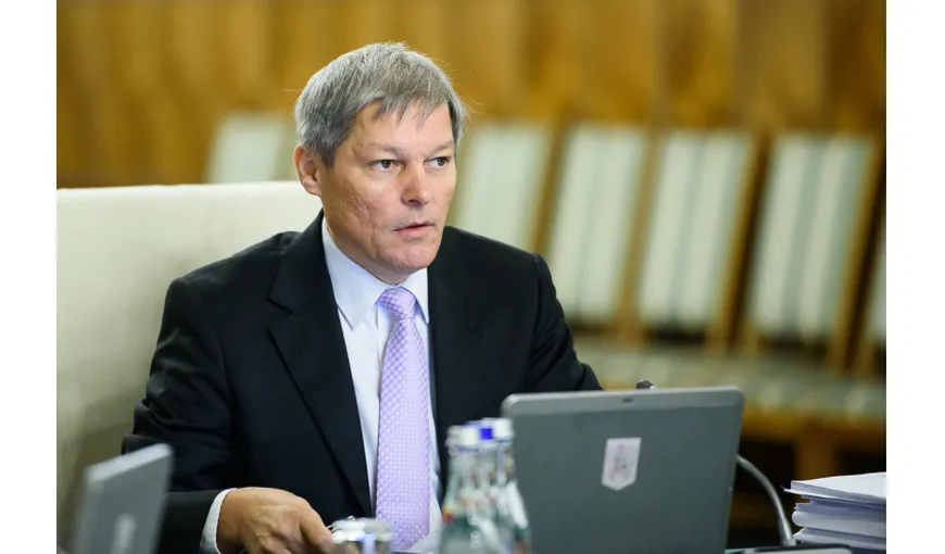 Cioloş: Reforma administraţiei nu s-a putut face din cauza lipsei de susţinere a Parlamentului şi a partidelor