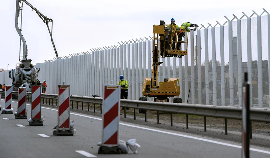 Primăria franceză din Calais NU poate opri construcţia ZIDULUI britanic împotriva imigranţilor