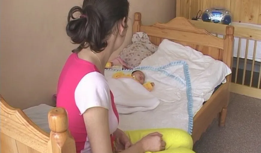 Într-un singur an, peste 8.500 de fete minore au născut în România