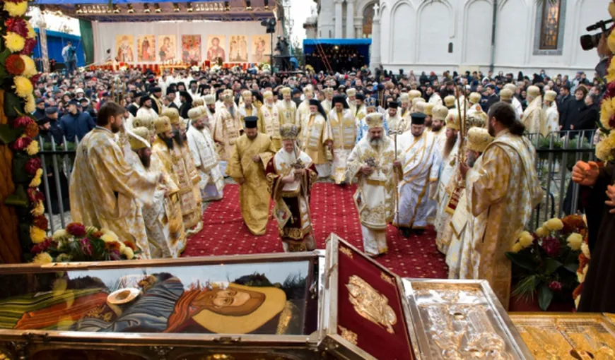 SFÂNTUL DIMITRIE CEL NOU. Programul anunţat de Patriarhia Română pentru pelerinajul de sărbătoarea Sfântului Dimitrie cel Nou