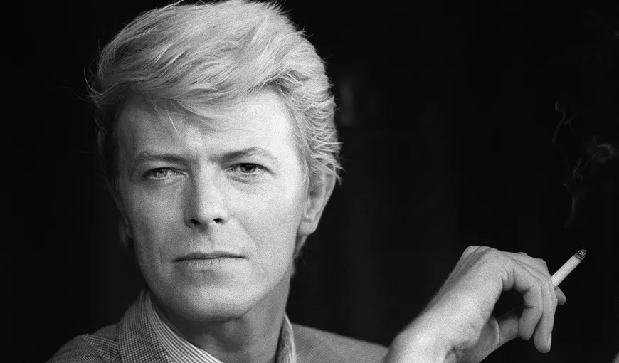 Lucrări de artă din colecţia lui David Bowie vândute cu peste 24 de milioane de lire sterline la o licitaţie