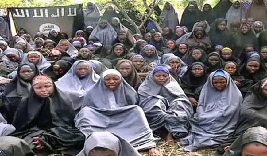 Nigeria: Una dintre elevele răpite la Chibok a fost găsită de soldaţi