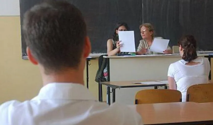 10 profesori şi fostul inspector şcolar al judeţului Ialomiţa, condamnaţi la închisoare pentru fraudă la Bac