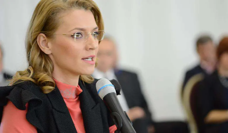 Alina Gorghiu îl acuză pe Victor Ponta că ar fi agent de influenţă pentru Moscova. Ce spune despre alegerile din Moldova