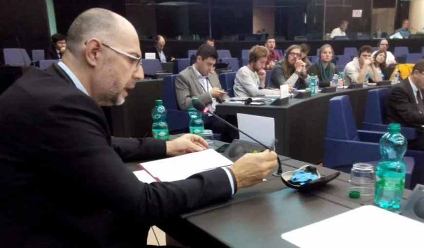 UDMR acuză România în Parlamentul European că încalcă drepturile minorităţilor: Justiţia impune îndepărtarea steagului secuiesc