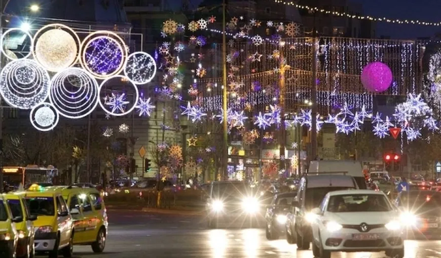 Cum arată luminiţele de Crăciun din centrul Bucureştiului, în acest an. VIDEO