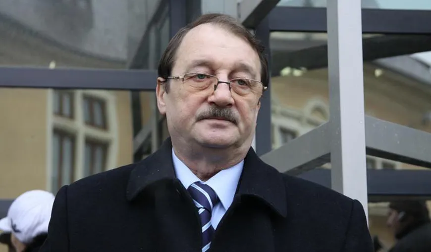 Mircea Băsescu află astăzi dacă iese din închisoare